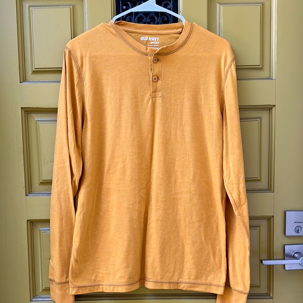 Old Navy Orange Long Sleeve Tee